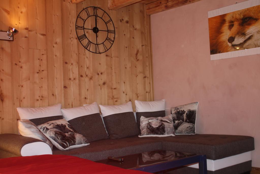 Gite Du Poirier Le Tholy Bagian luar foto